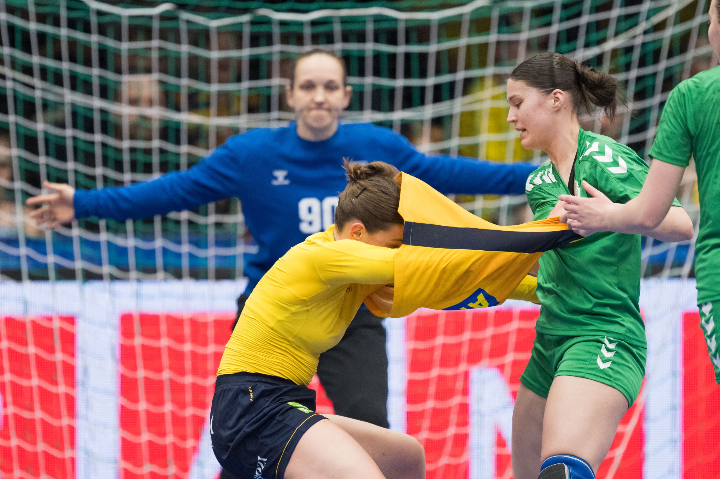 Europos čempionato atrankos turnyrą Lietuvos rankininkės baigė pralaimėjimu švedėms