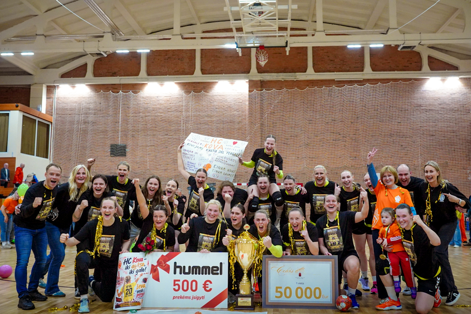 Istorinis Panevėžio „HC Kova“ rankininkių triumfas