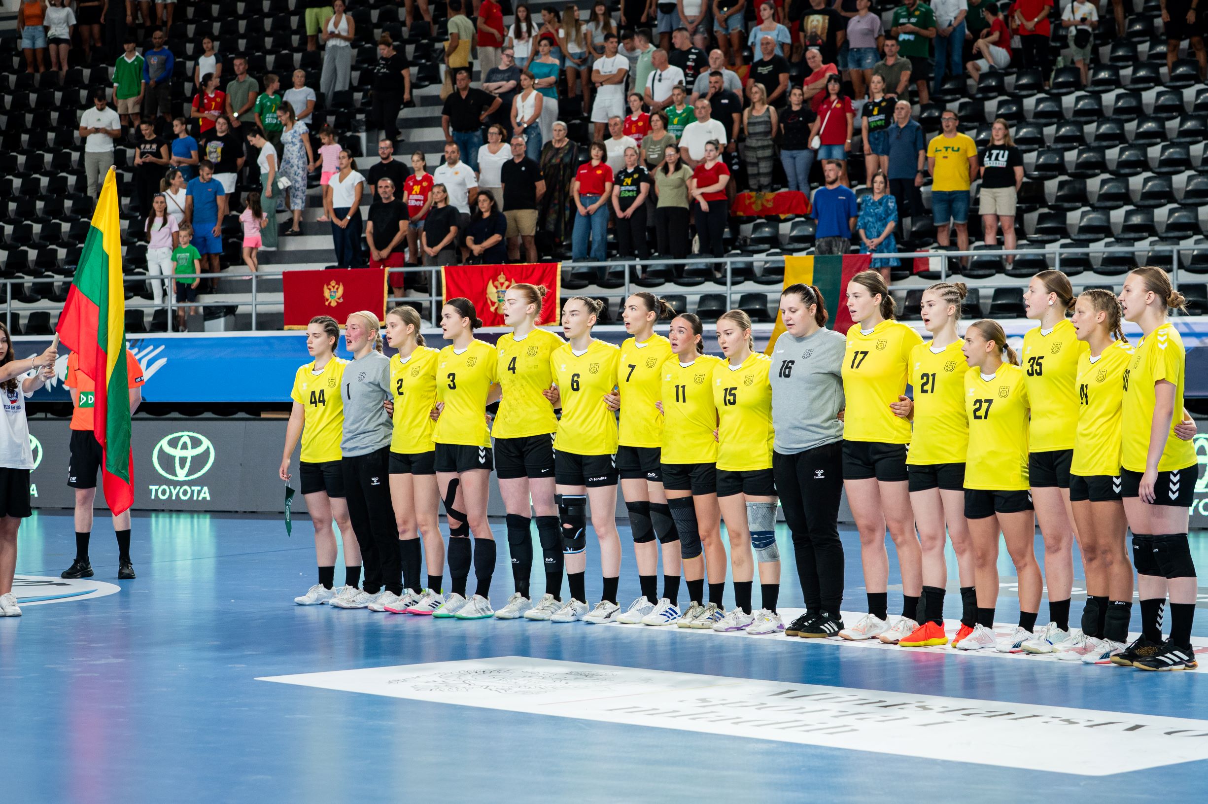 Europos čempionate Lietuvos merginų rinktinė startavo pralaimėjimu šeimininkėms