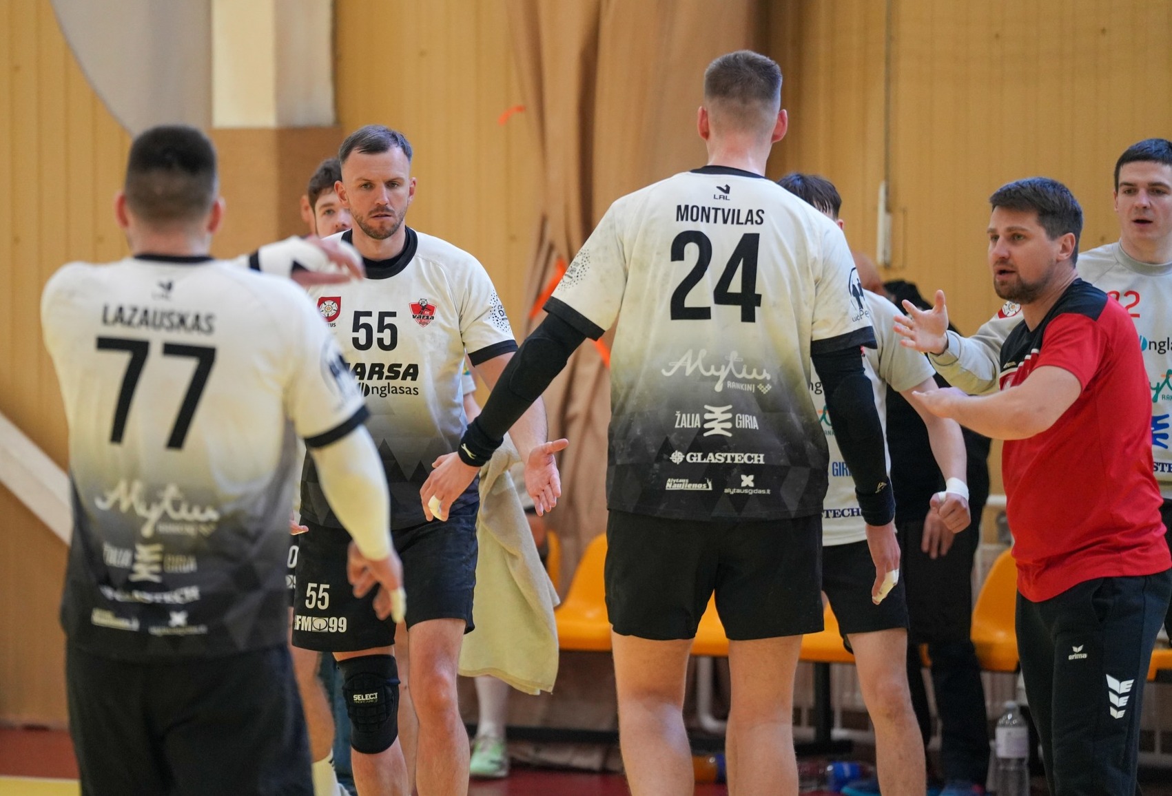 Kovą dėl LRL bronzos užtikrinta pergale pradėjo „Varsa-Stronglasas“